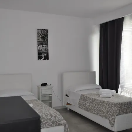 Agri Art Croce Vallone Biancavilla Room photo